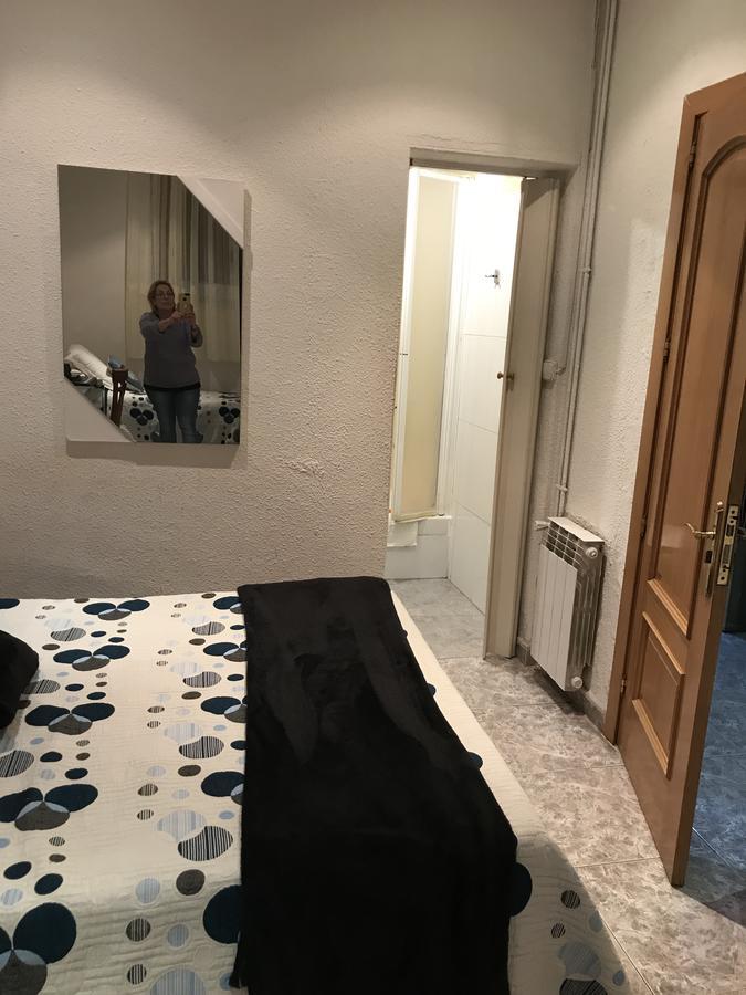Hostal Aribau Barcelona Ngoại thất bức ảnh